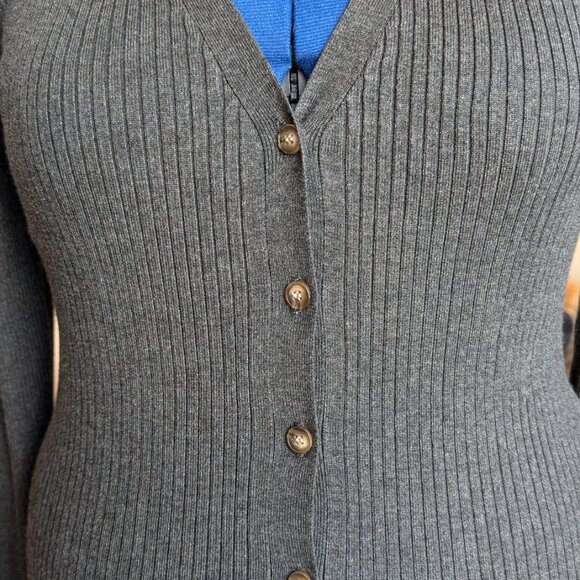 Jersey Top with cut outs - Picture 4 of 7